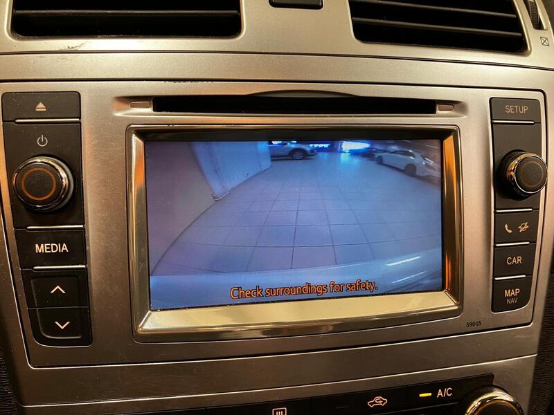 Toyota Avensis vaihtoauto