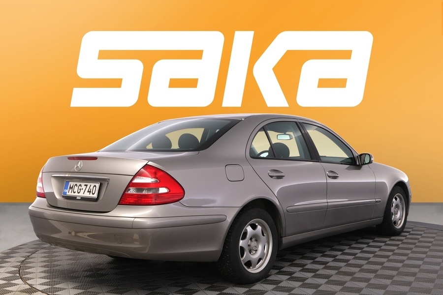 Mercedes-Benz E vaihtoauto