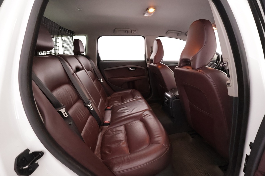 Volvo V70 vaihtoauto