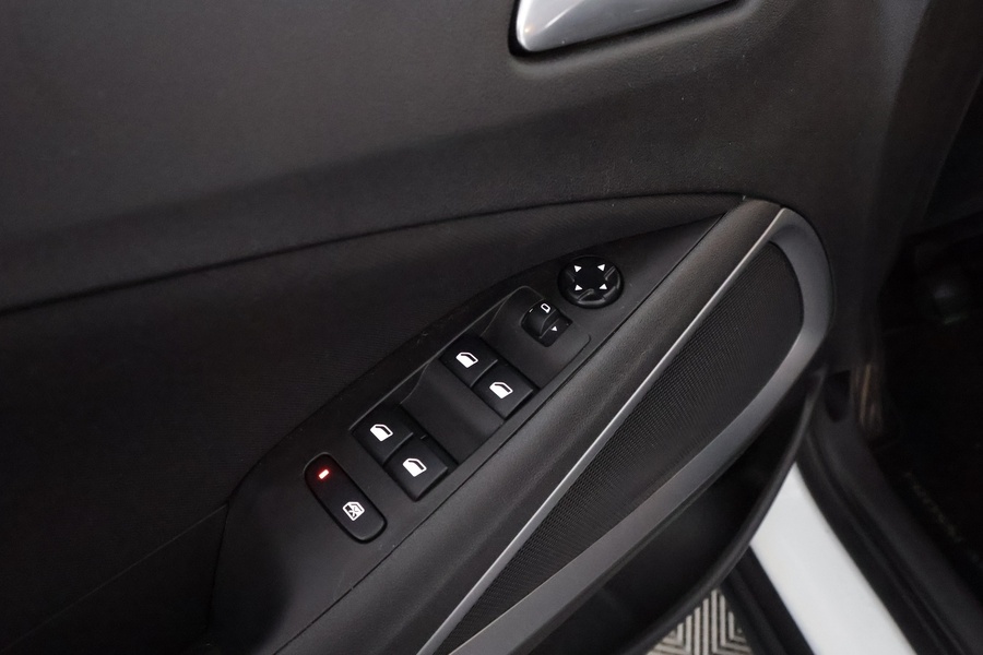 Opel Crossland X vaihtoauto