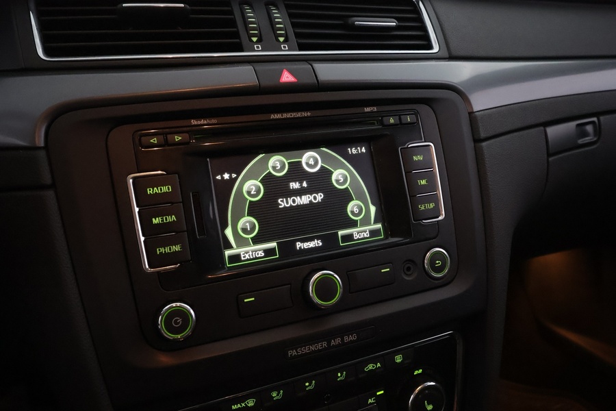 Skoda Superb vaihtoauto