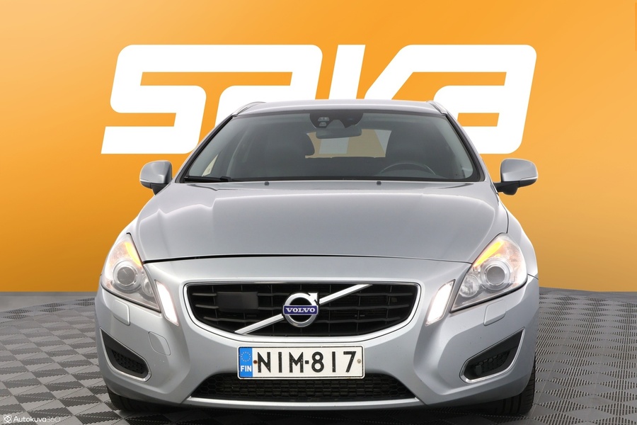 Volvo V60 vaihtoauto