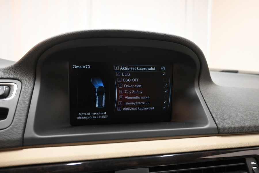 Volvo V70 vaihtoauto