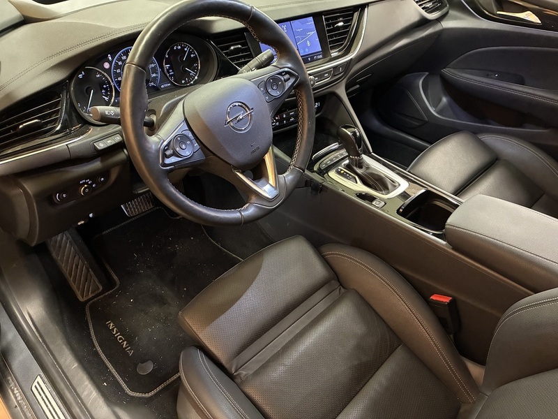 Opel Insignia vaihtoauto