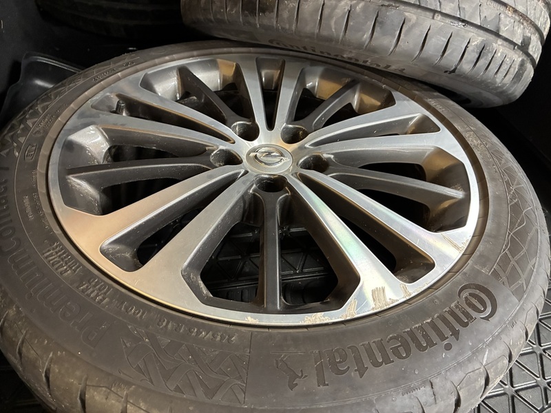 Opel Insignia vaihtoauto