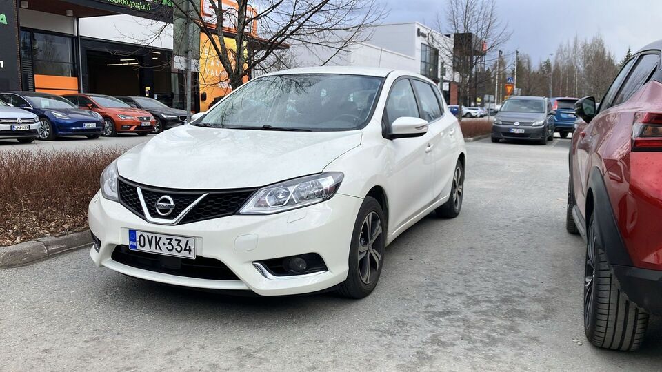 Nissan Pulsar vaihtoauto