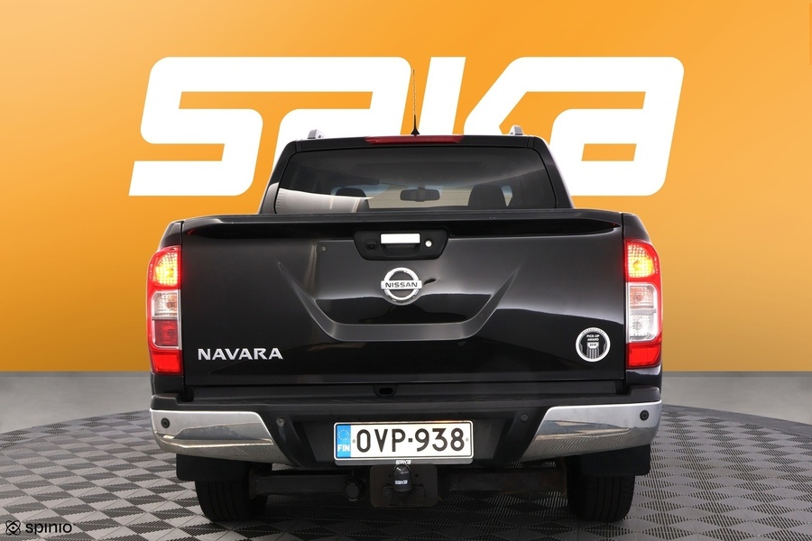 Nissan Navara vaihtoauto