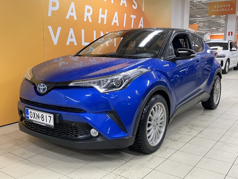 Toyota C-HR vaihtoauto