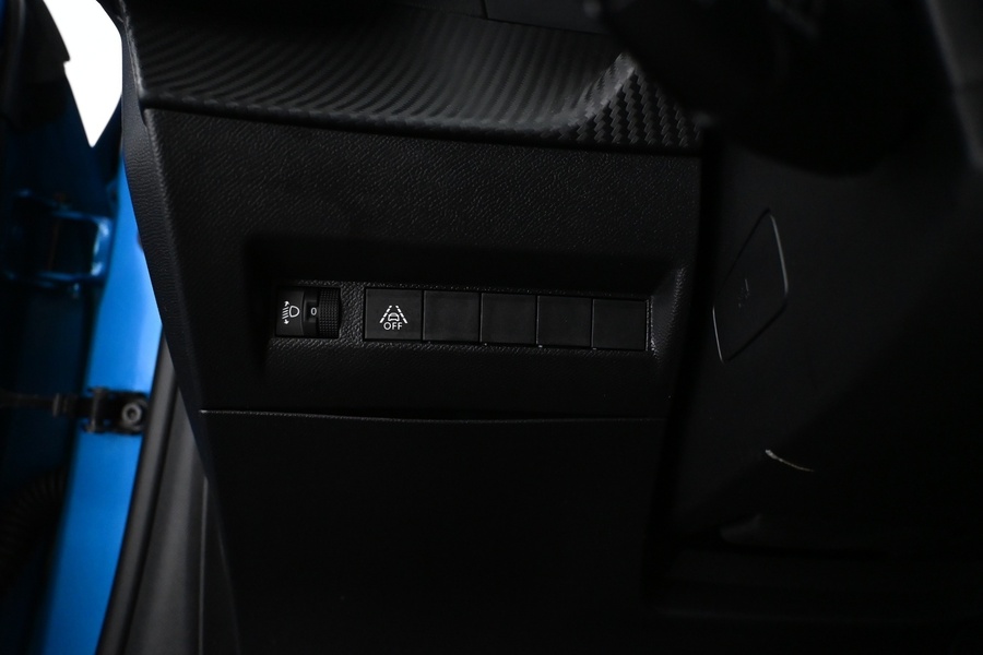 Peugeot 208 vaihtoauto