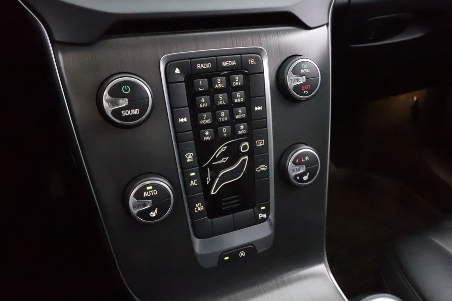 Volvo V40 Cross Country vaihtoauto