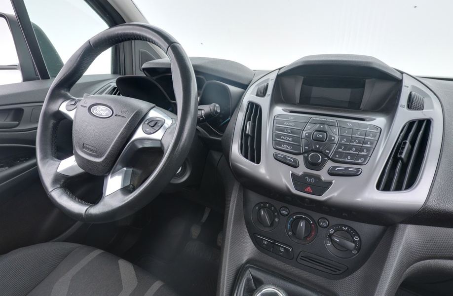 Ford Grand Tourneo Connect vaihtoauto
