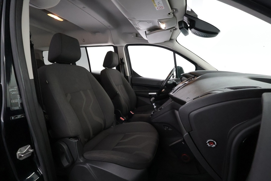 Ford Grand Tourneo Connect vaihtoauto