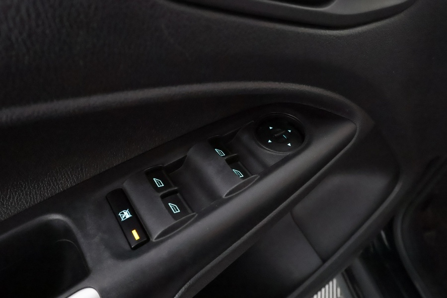 Ford Grand Tourneo Connect vaihtoauto