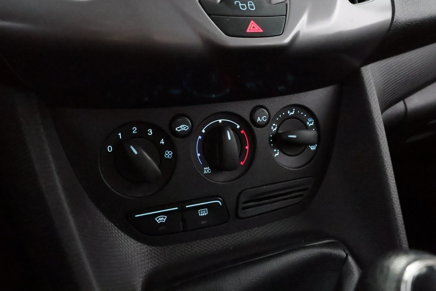 Ford Grand Tourneo Connect vaihtoauto