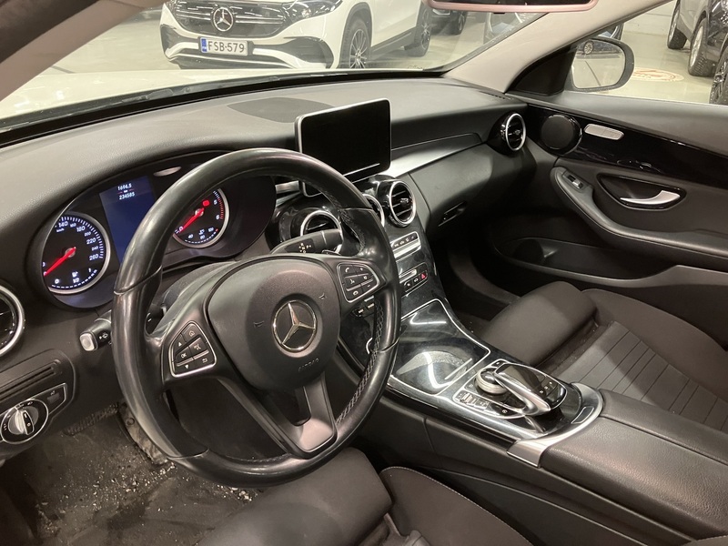 Mercedes-Benz C vaihtoauto