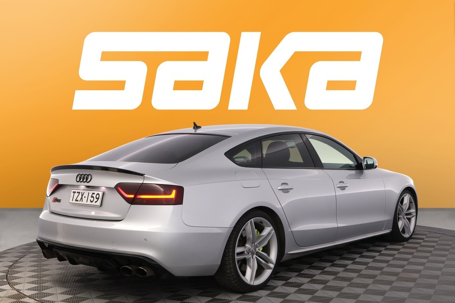 Audi S5 vaihtoauto