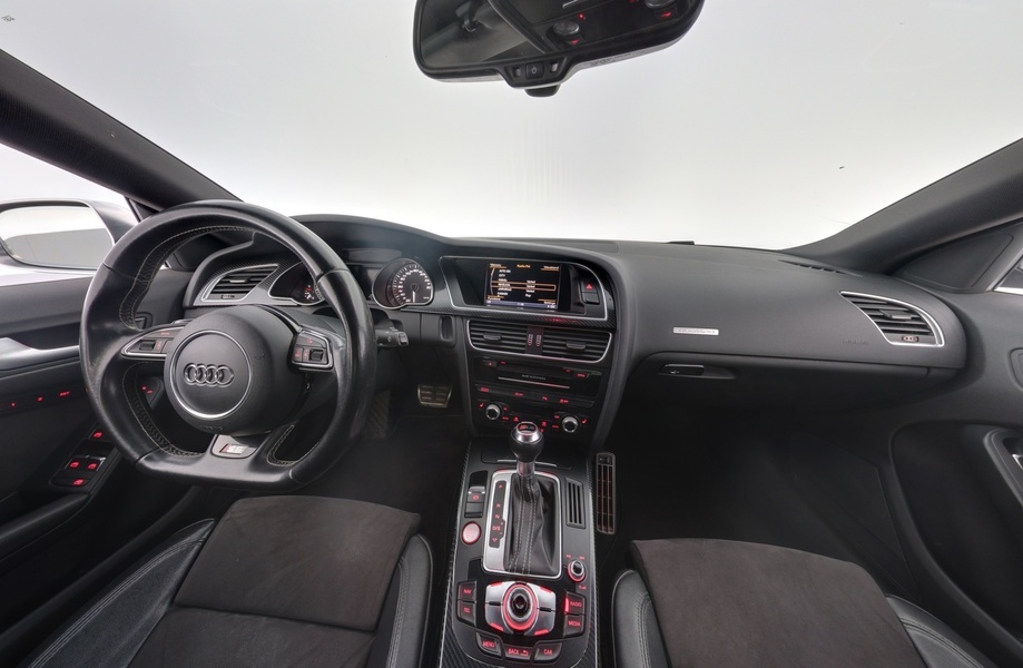 Audi S5 vaihtoauto