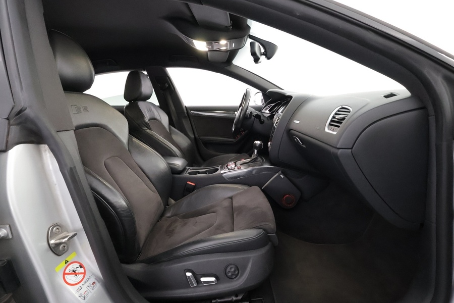 Audi S5 vaihtoauto