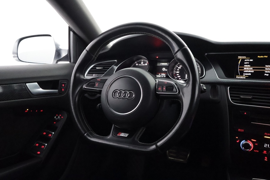Audi S5 vaihtoauto