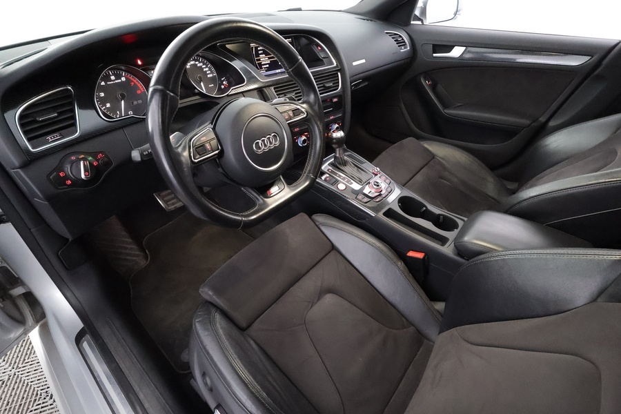 Audi S5 vaihtoauto