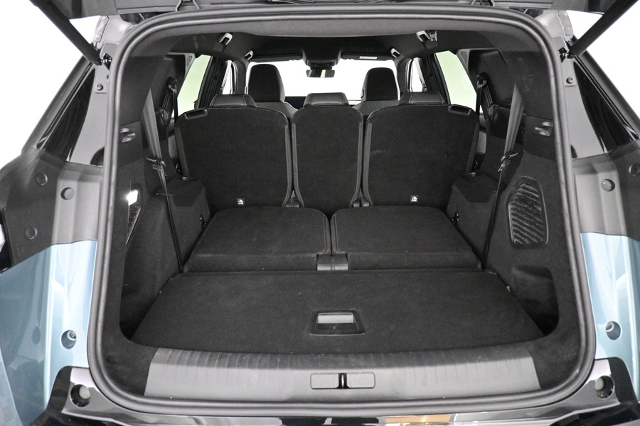 Peugeot E-5008 vaihtoauto