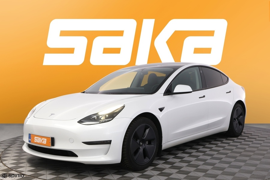 Tesla Model 3 vaihtoauto