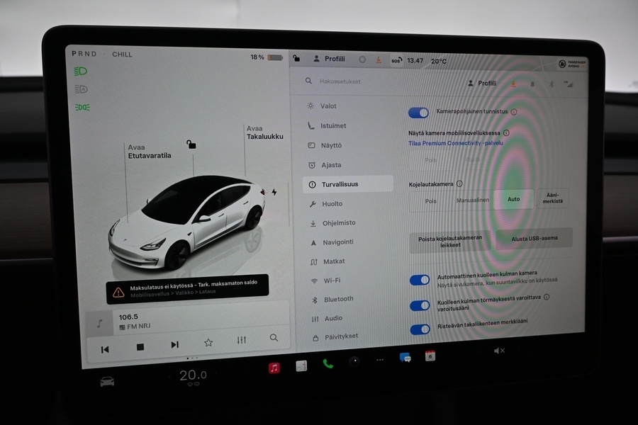Tesla Model 3 vaihtoauto