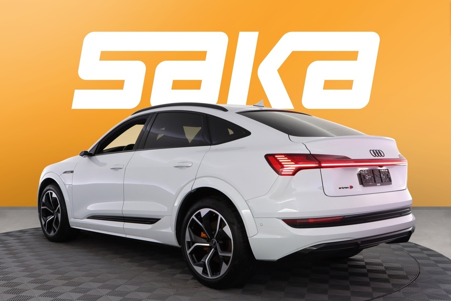 Audi e-tron vaihtoauto