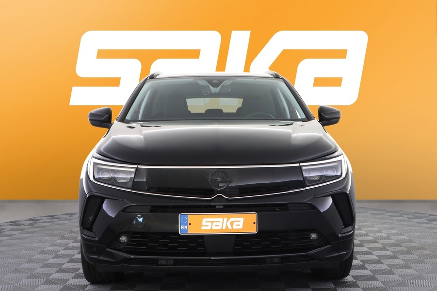 Opel Grandland vaihtoauto