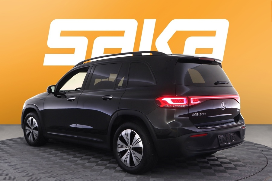 Mercedes-Benz EQB vaihtoauto