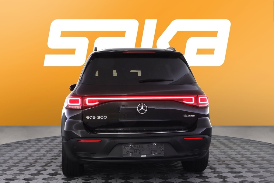 Mercedes-Benz EQB vaihtoauto