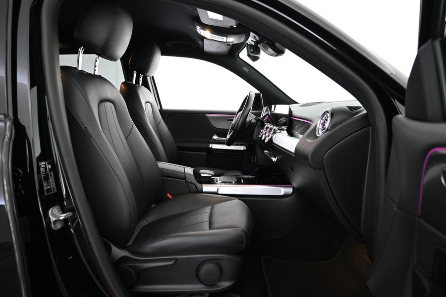 Mercedes-Benz EQB vaihtoauto