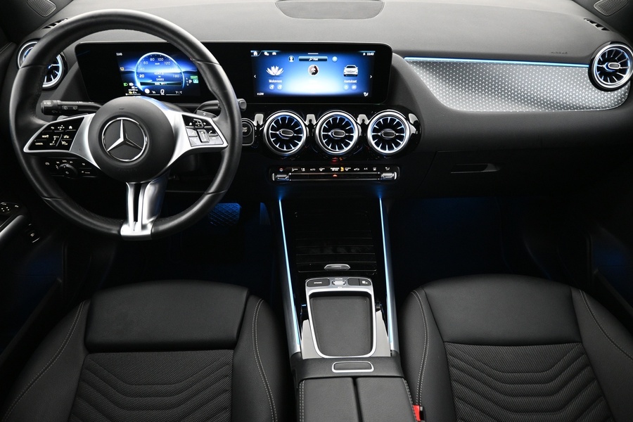 Mercedes-Benz EQA vaihtoauto