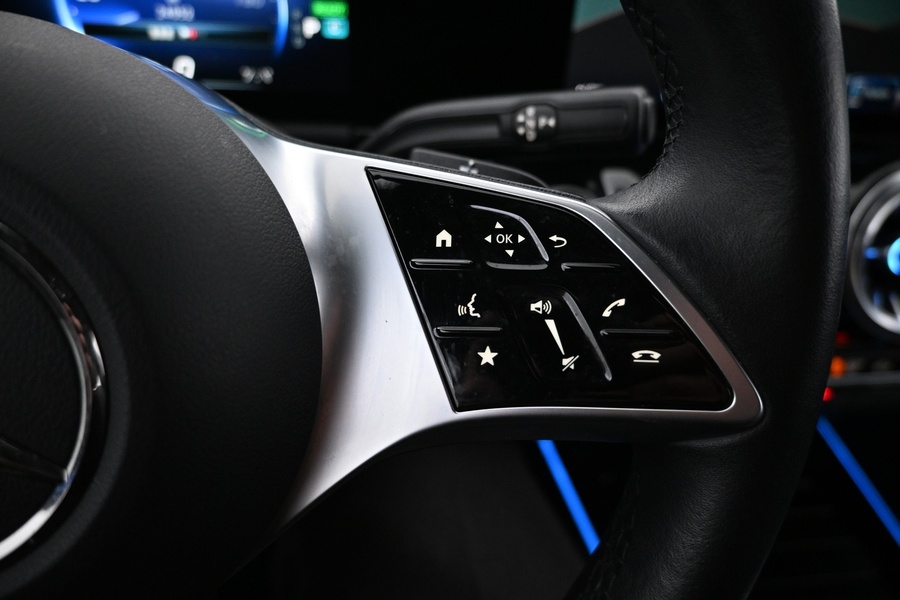 Mercedes-Benz EQA vaihtoauto