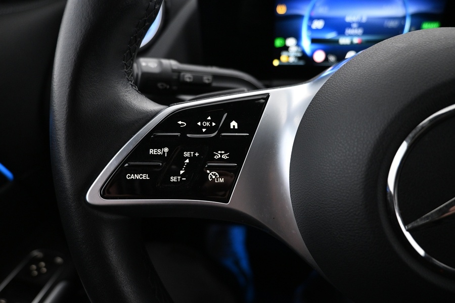 Mercedes-Benz EQA vaihtoauto