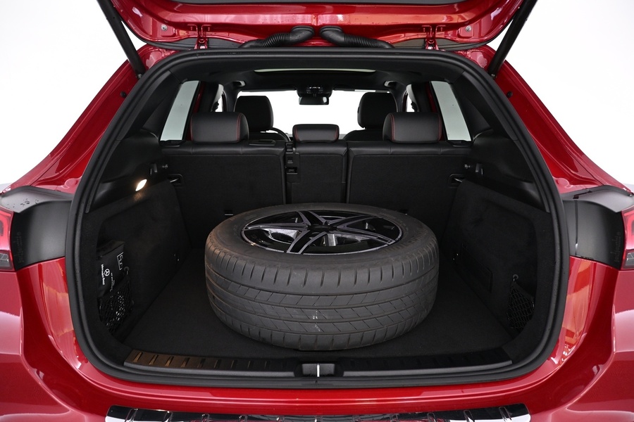 Mercedes-Benz EQA vaihtoauto