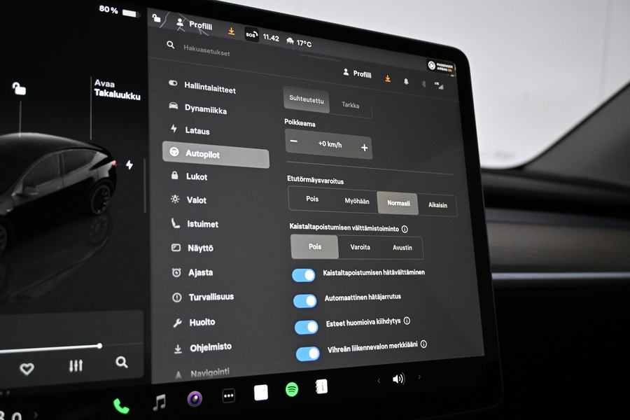 Tesla Model Y vaihtoauto