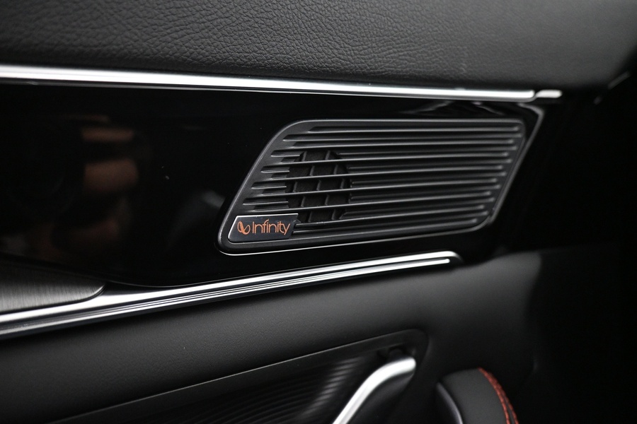BYD Seal U DM-i vaihtoauto