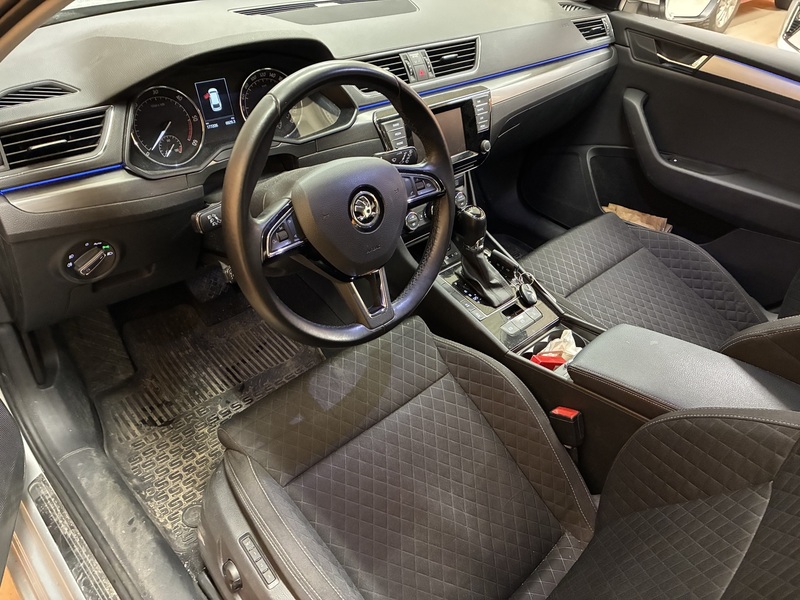 Skoda Superb vaihtoauto