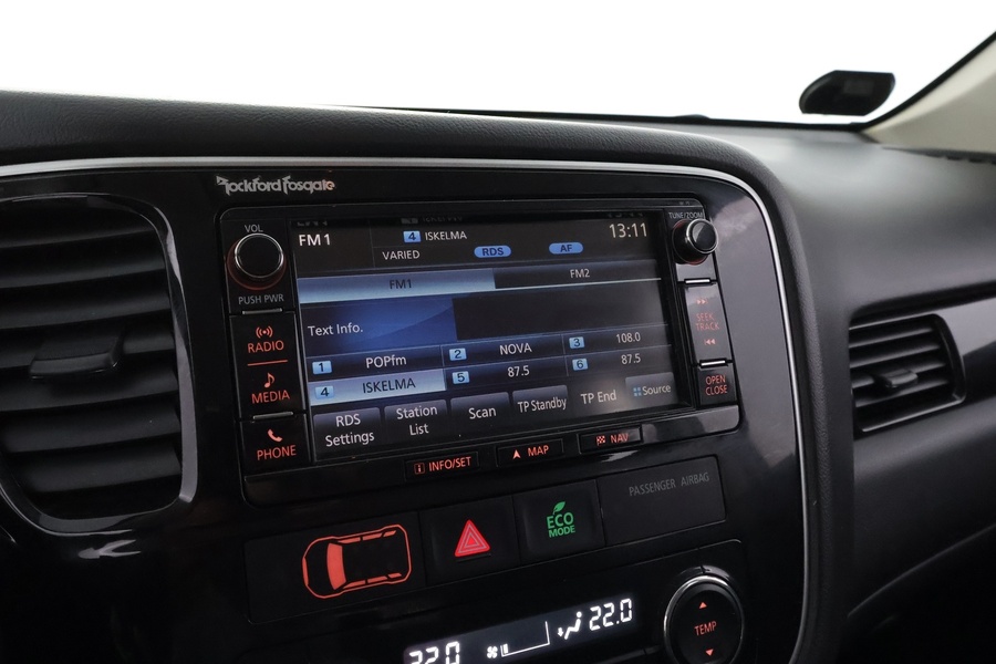 Mitsubishi Outlander PHEV vaihtoauto