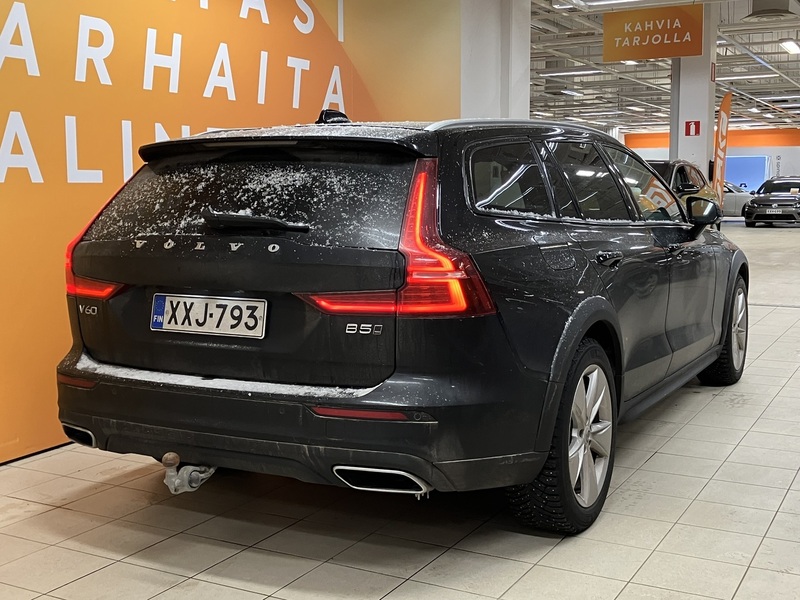 Volvo V60 Cross Country vaihtoauto
