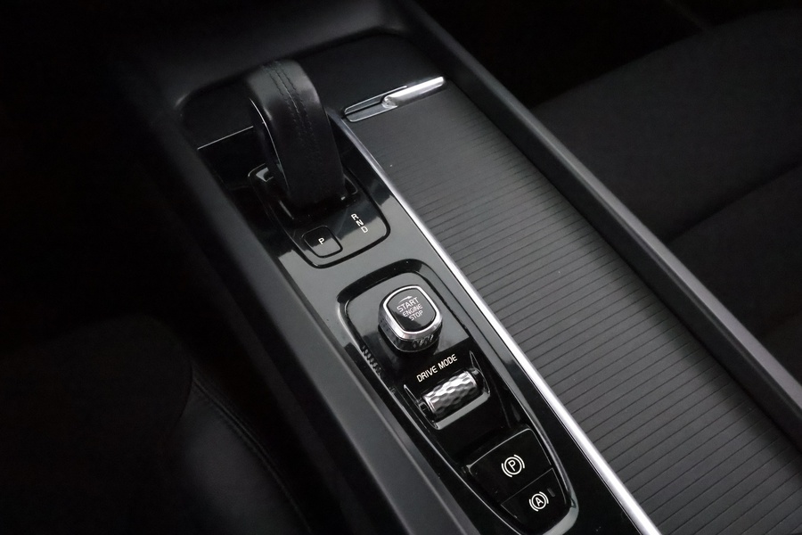 Volvo V60 Cross Country vaihtoauto