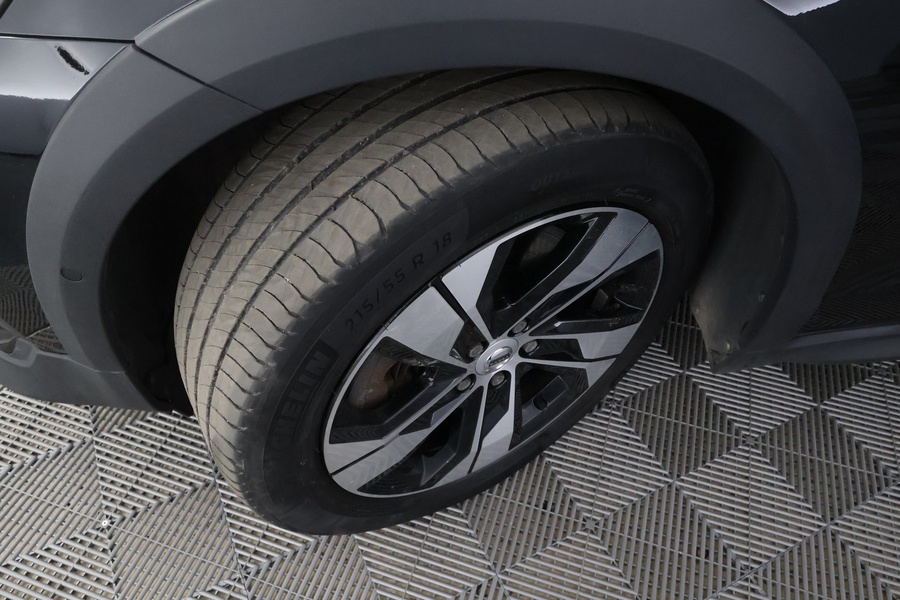 Volvo V60 Cross Country vaihtoauto