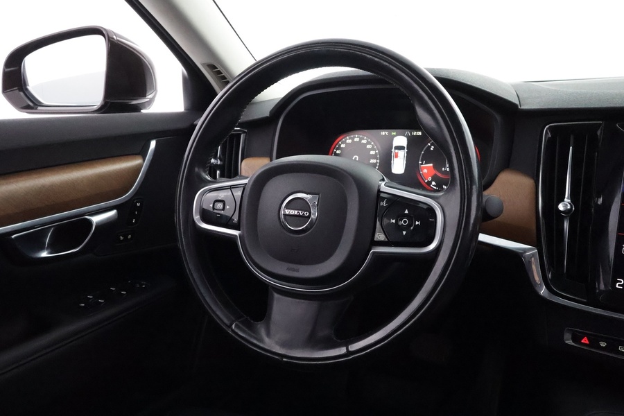 Volvo S90 vaihtoauto