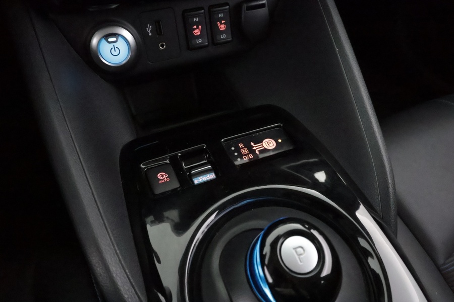 Nissan Leaf vaihtoauto