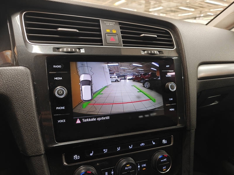 Volkswagen Golf vaihtoauto