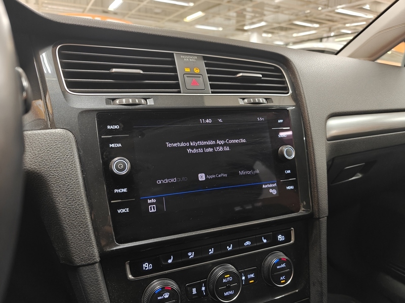 Volkswagen Golf vaihtoauto