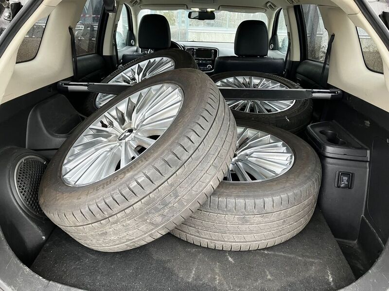 Mitsubishi Outlander vaihtoauto