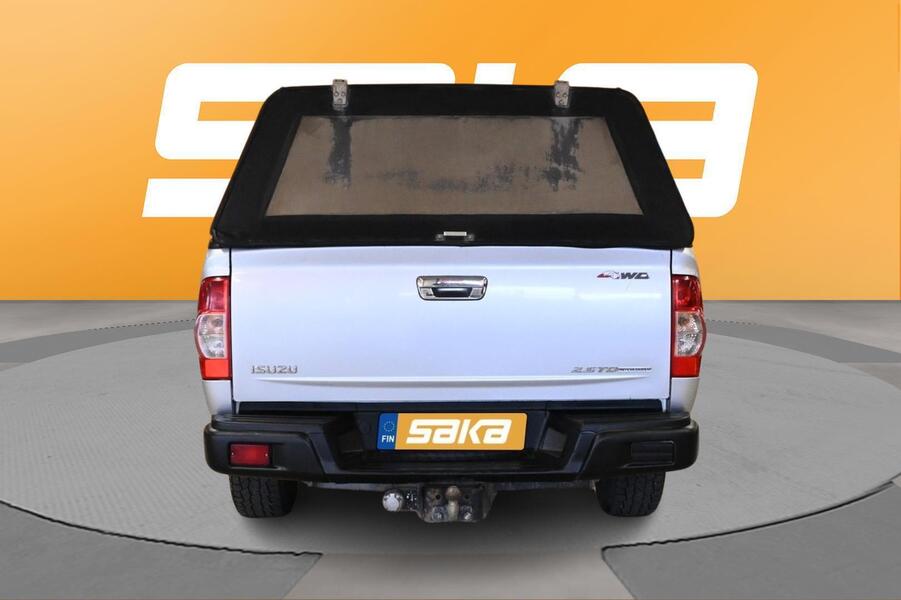 Isuzu D-Max vaihtoauto