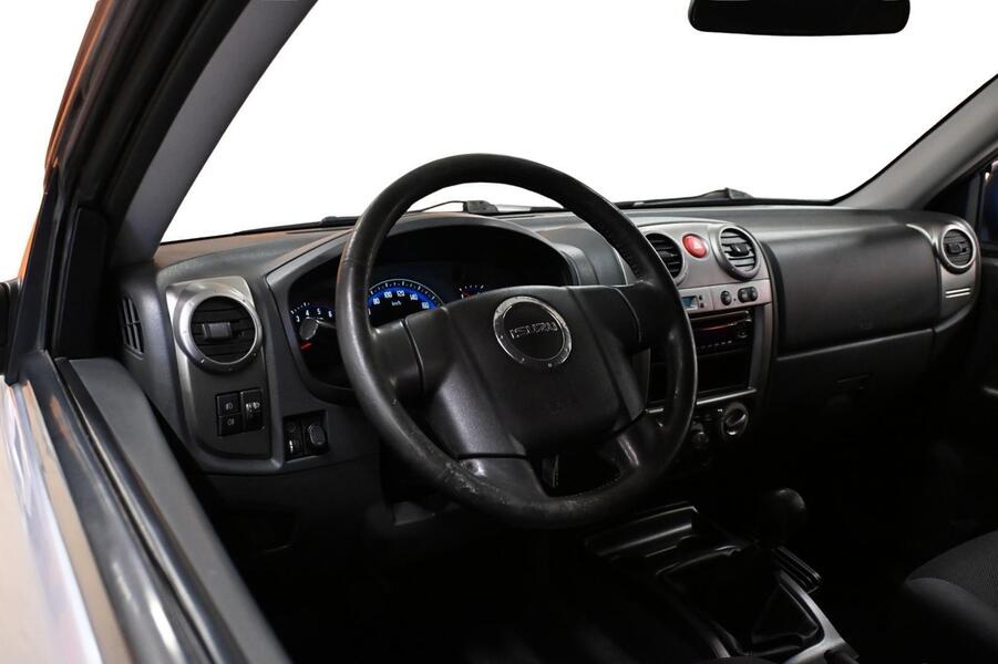 Isuzu D-Max vaihtoauto